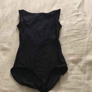 BLACK BOATNECK YUMIKO